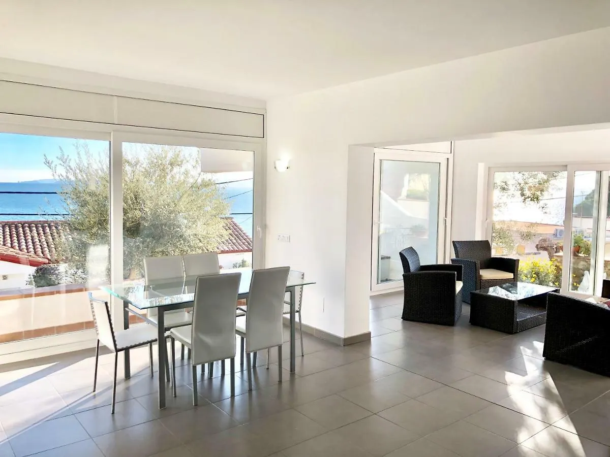 Holiday home Chalet Doble Almadraba Villa Roses